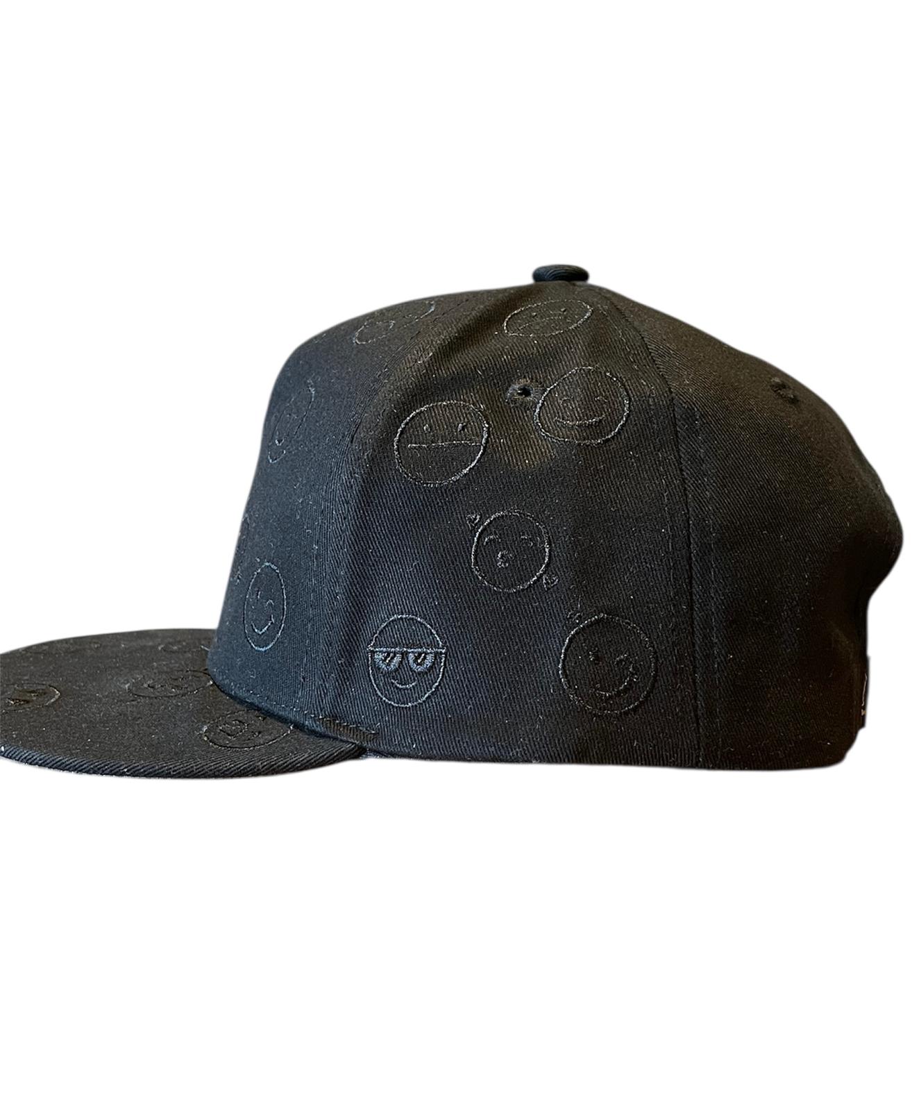 Cappello Snapback Nero con Emoji Ricamate – SexyMood
